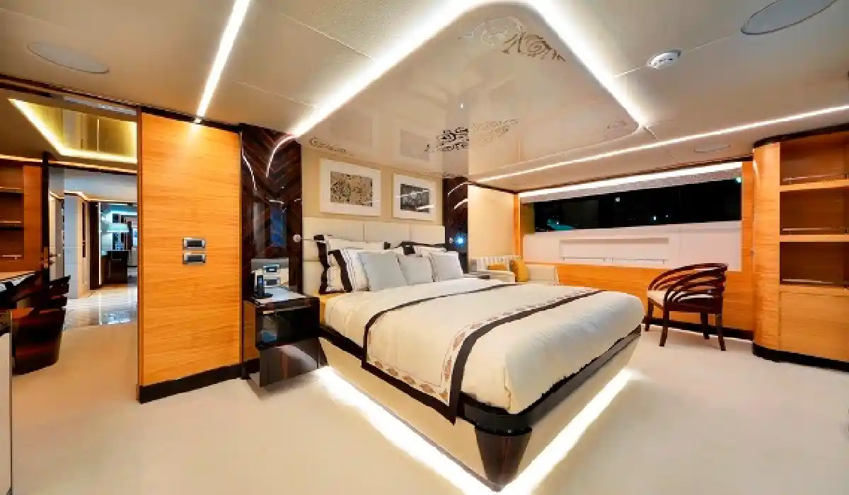 Majesty - 122 - Best Yacht Rentals - Best Preowned Yachts - Exclusive Concierge Club.webp